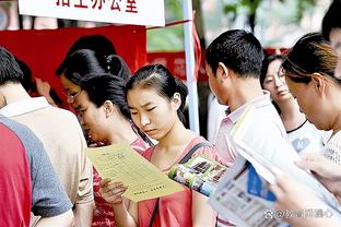 祖巴茨第三节5中4拿下9分3板 本场已砍19分8板3助